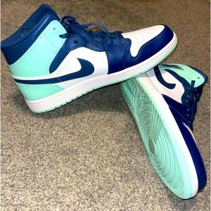 ‘Blue Mint’ Jordan 1 Highs